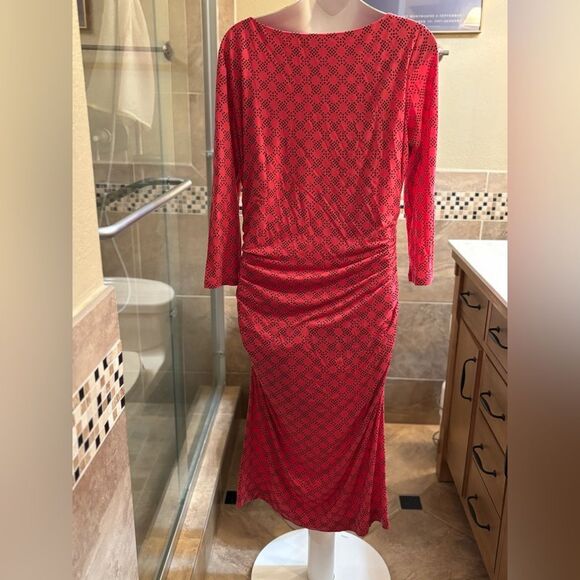 Boden red ruched middy dress, lined, size 10R - Picture 2 of 3